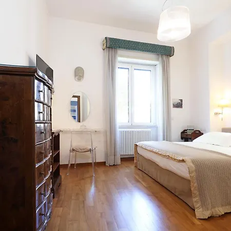 Gioiello Nel Cuore Di Trastevere